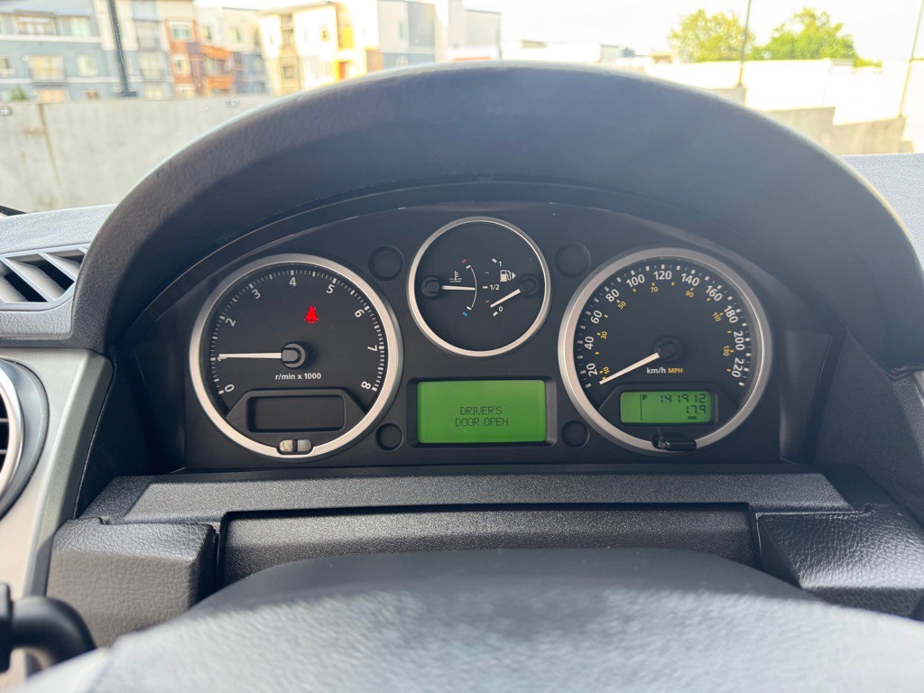 2009 Land Rover LR3 Image 15