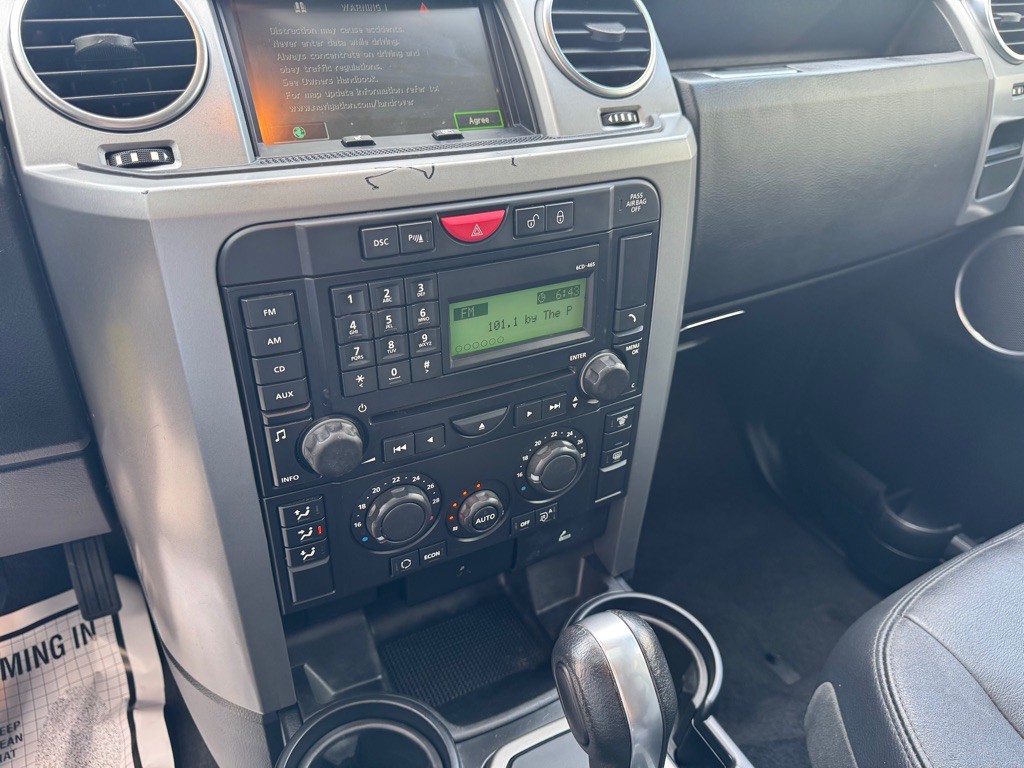 2009 Land Rover LR3 Image 18