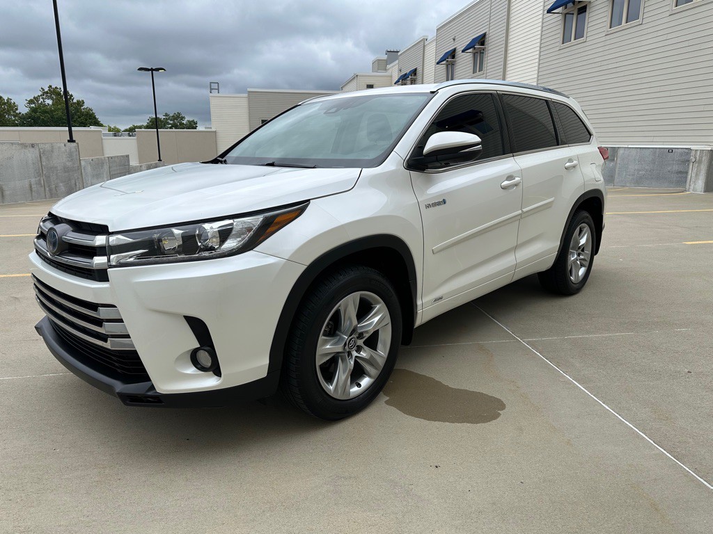 2018 Toyota Highlander Image 3