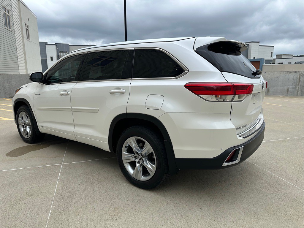 2018 Toyota Highlander Image 5
