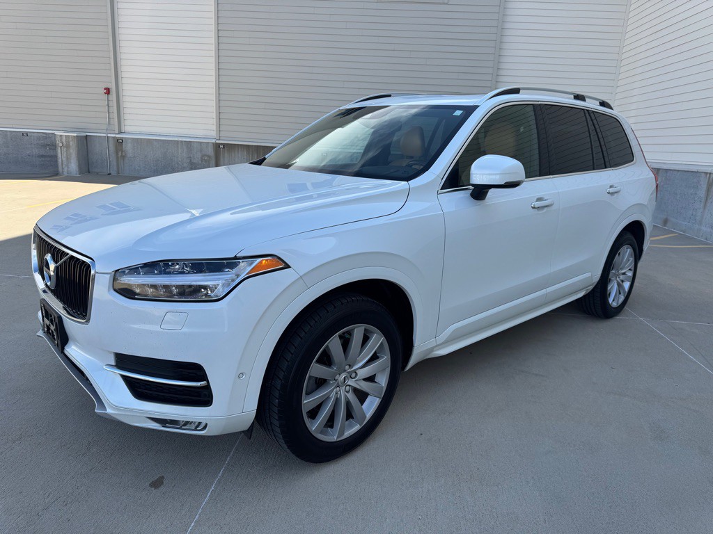 2016 Volvo XC90 Image 3