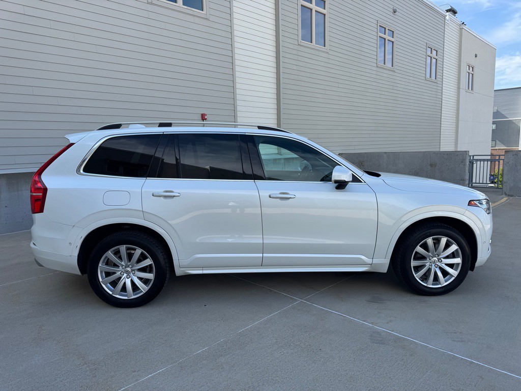 2016 Volvo XC90 Image 8