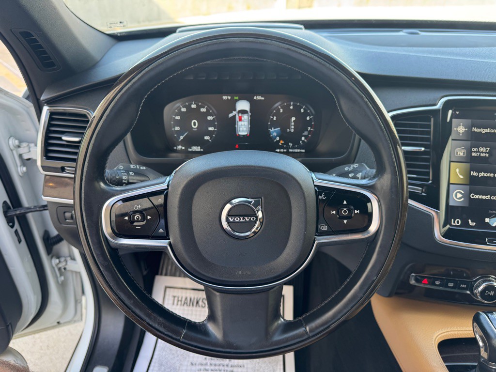 2016 Volvo XC90 Image 14