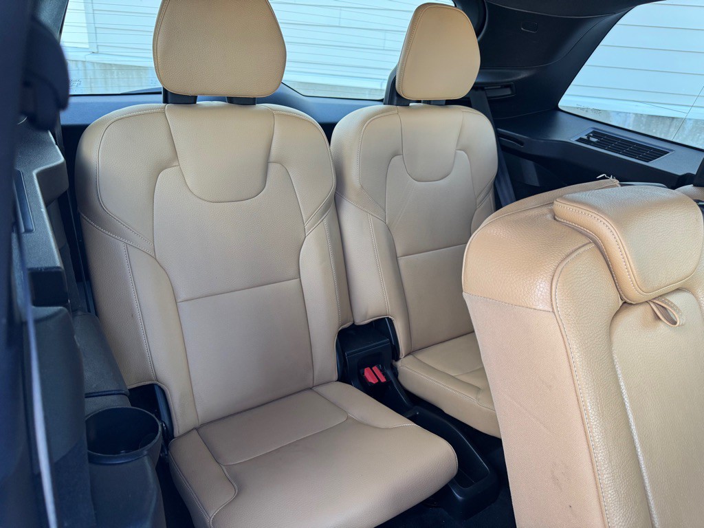 2016 Volvo XC90 Image 27