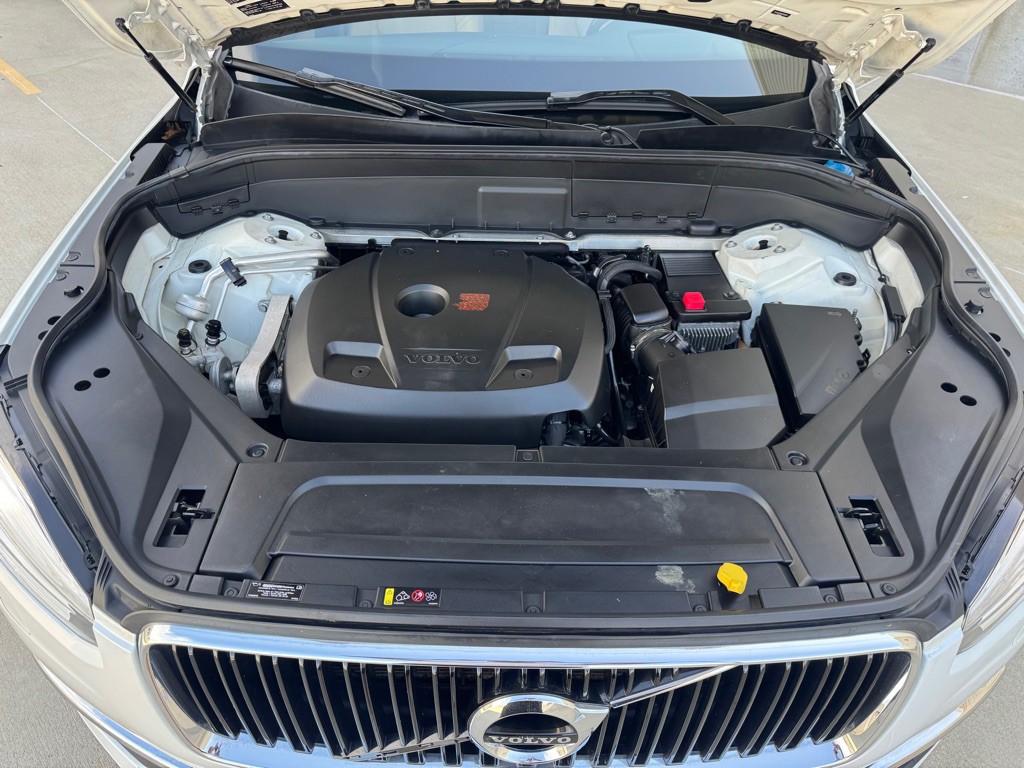 2016 Volvo XC90 Image 31