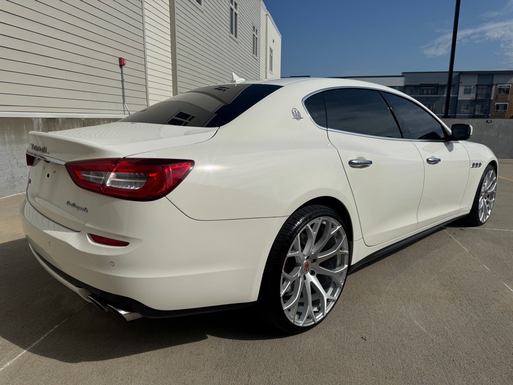 2016 Maserati Quattroporte Image 3