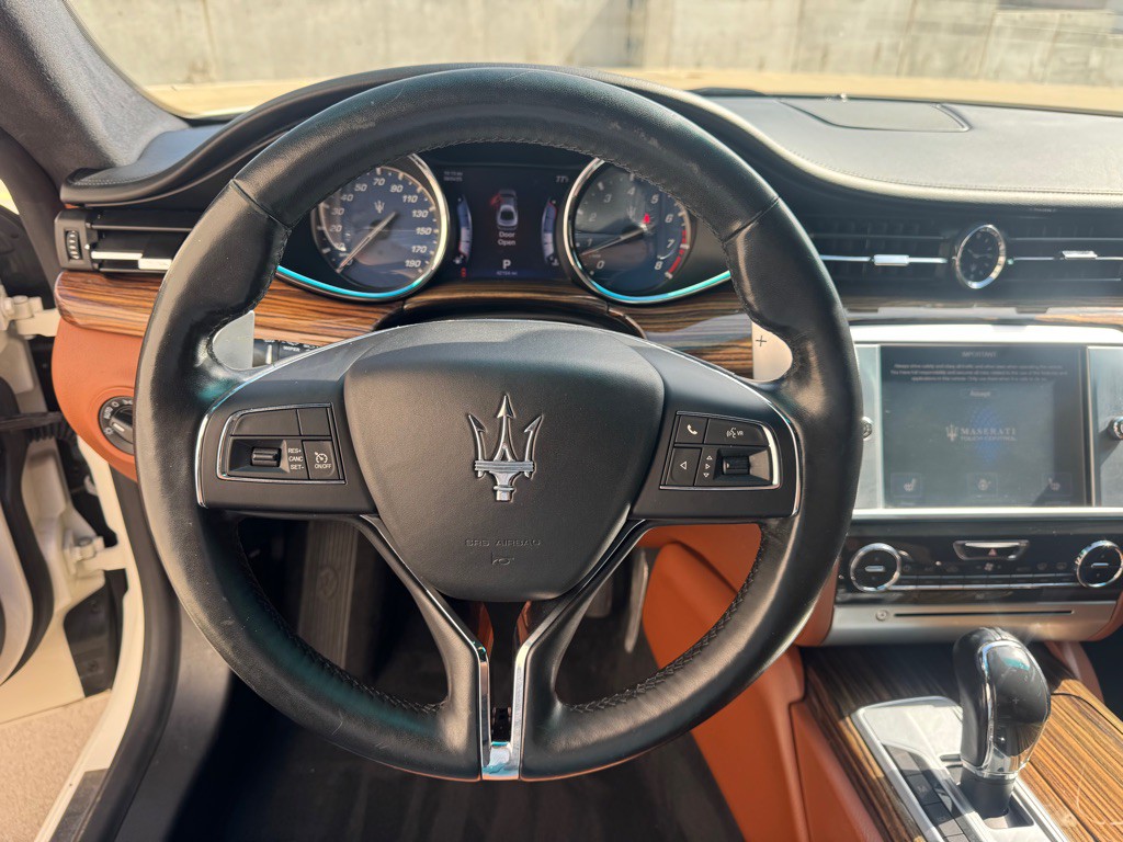 2016 Maserati Quattroporte Image 15