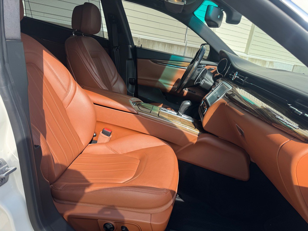 2016 Maserati Quattroporte Image 29
