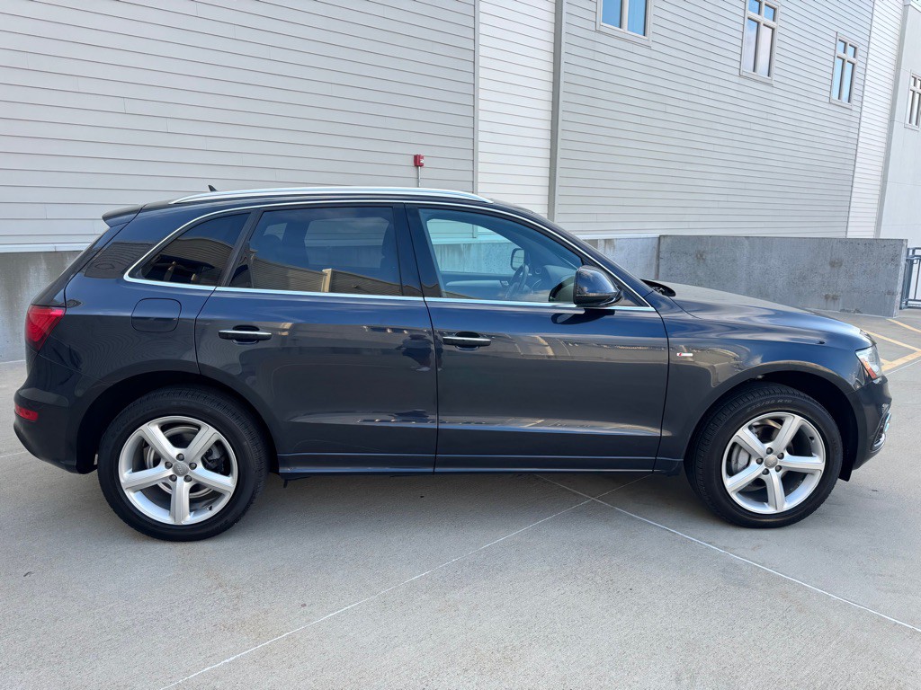 2017 Audi Q5 Image 2