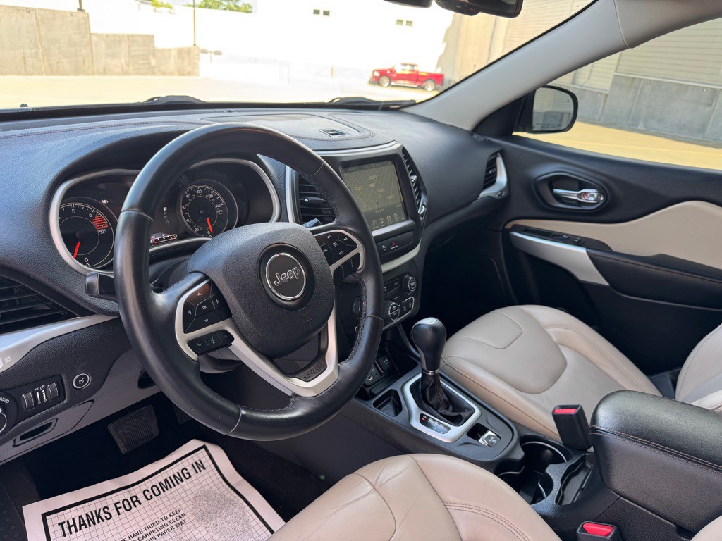 2018 Jeep Cherokee Image 9