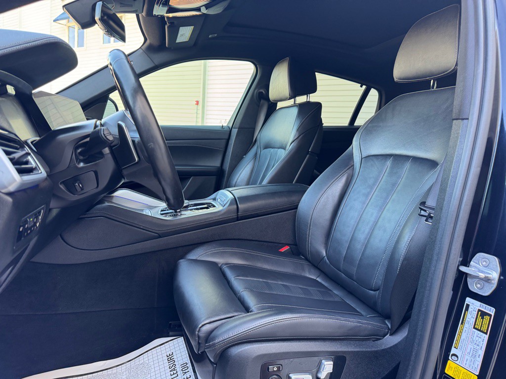 2020 BMW X6 Image 12