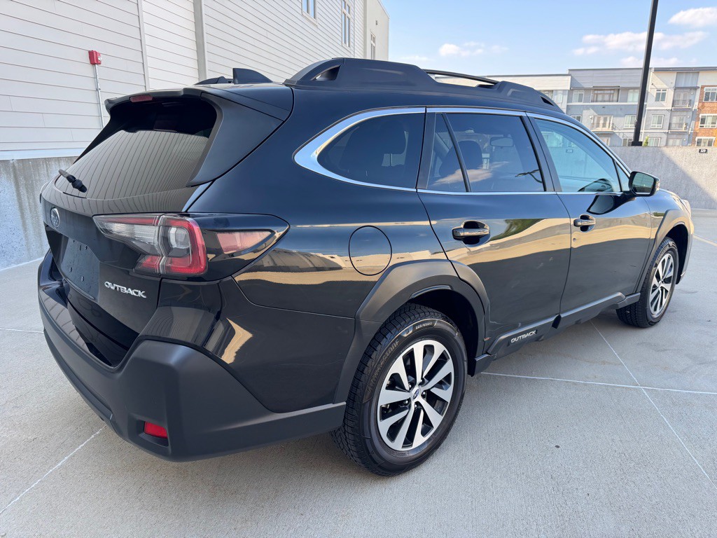 2023 Subaru Outback Image 3