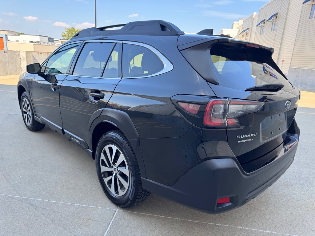 2023 Subaru Outback Image 5