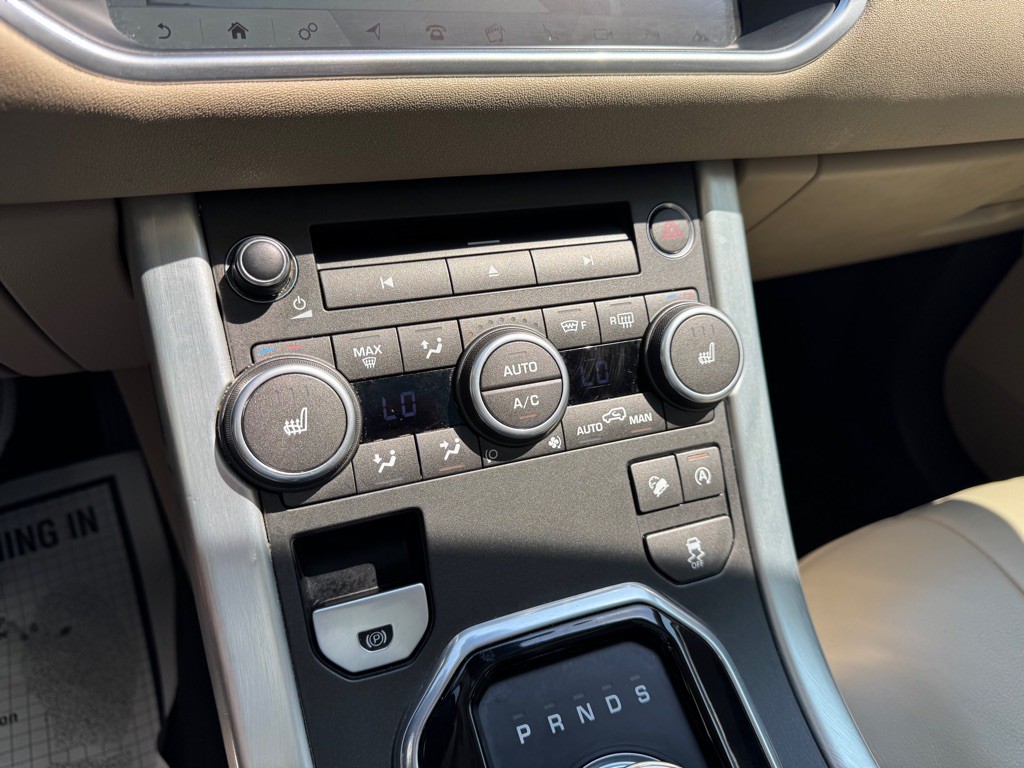 2017 Land Rover Range Rover Evoque Image 19