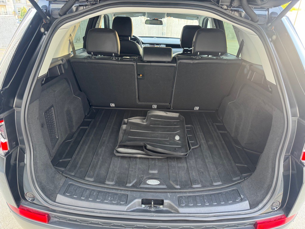 2019 Land Rover Discovery Sport Image 25