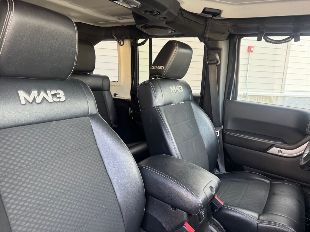 2012 Jeep Wrangler Unlimited Image 27