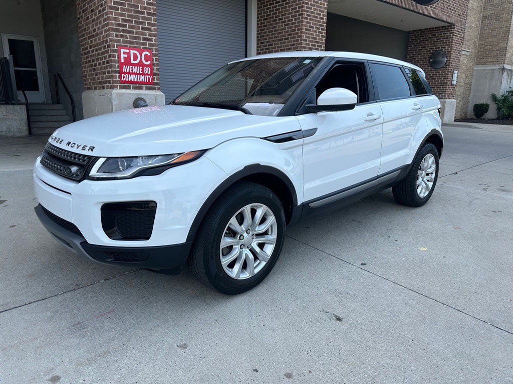 2018 Land Rover Range Rover Evoque Image 3