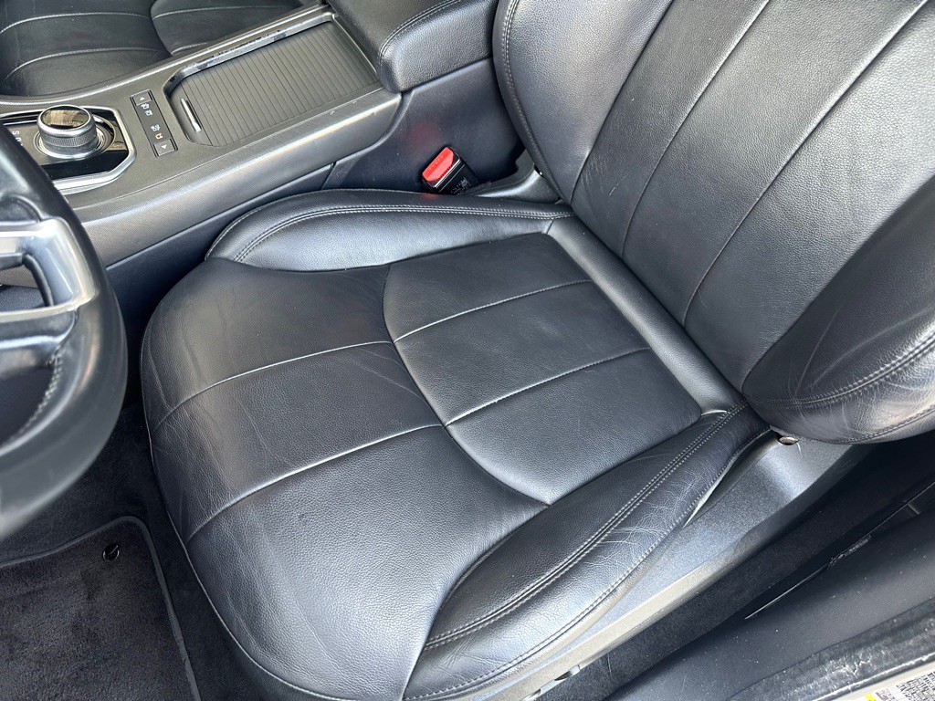 2018 Land Rover Range Rover Evoque Image 13