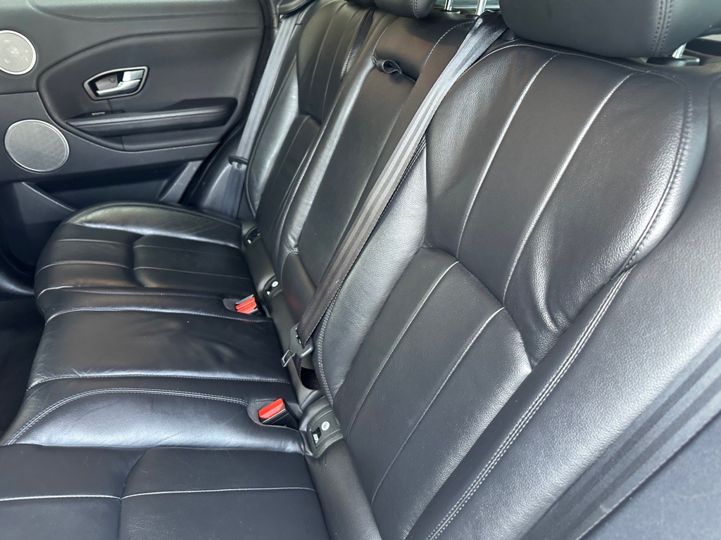 2018 Land Rover Range Rover Evoque Image 18