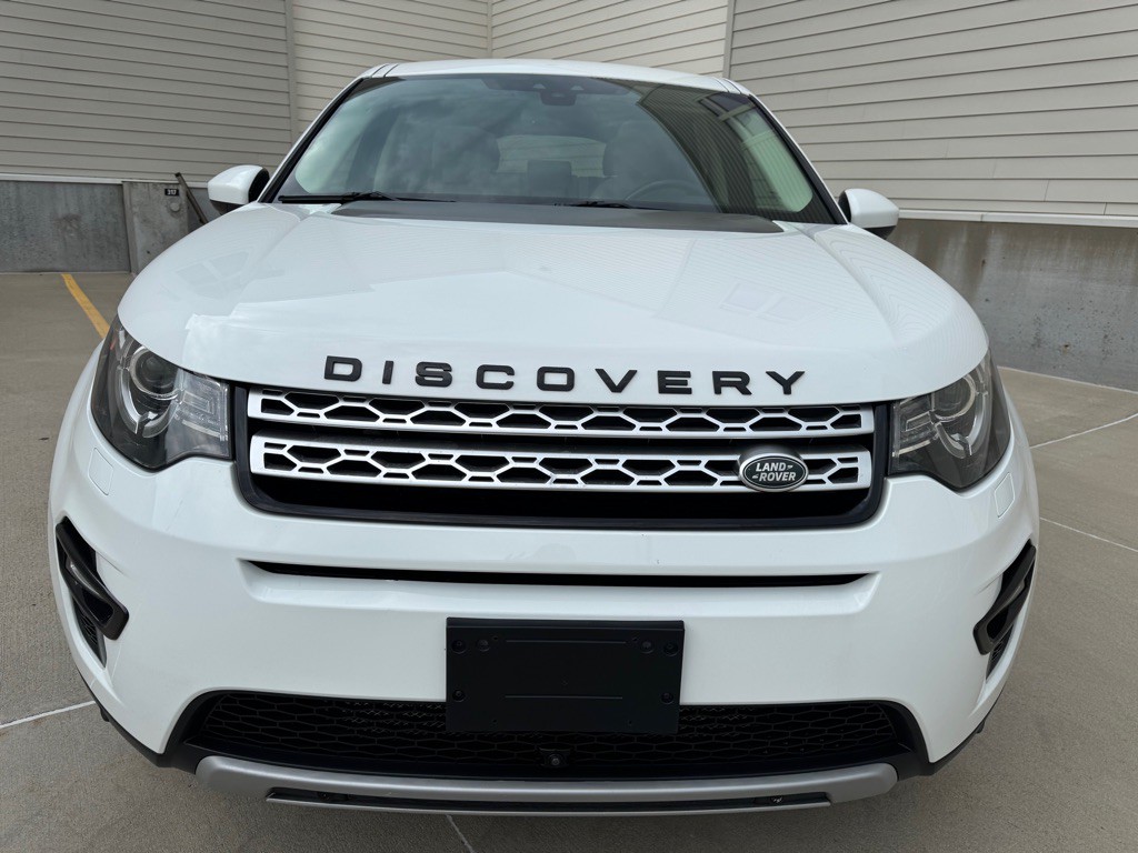 2016 Land Rover Discovery Sport Image 8