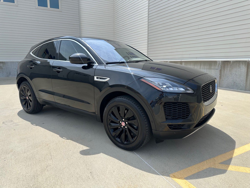 2018 Jaguar E-pace Image 1
