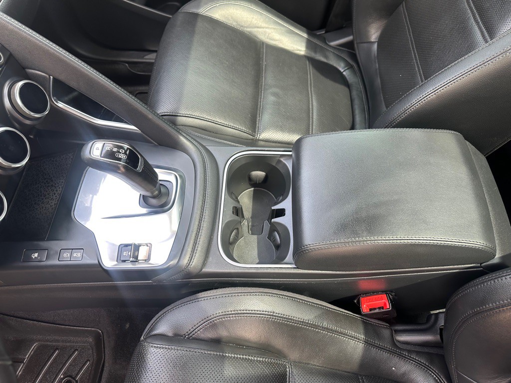 2018 Jaguar E-pace Image 12