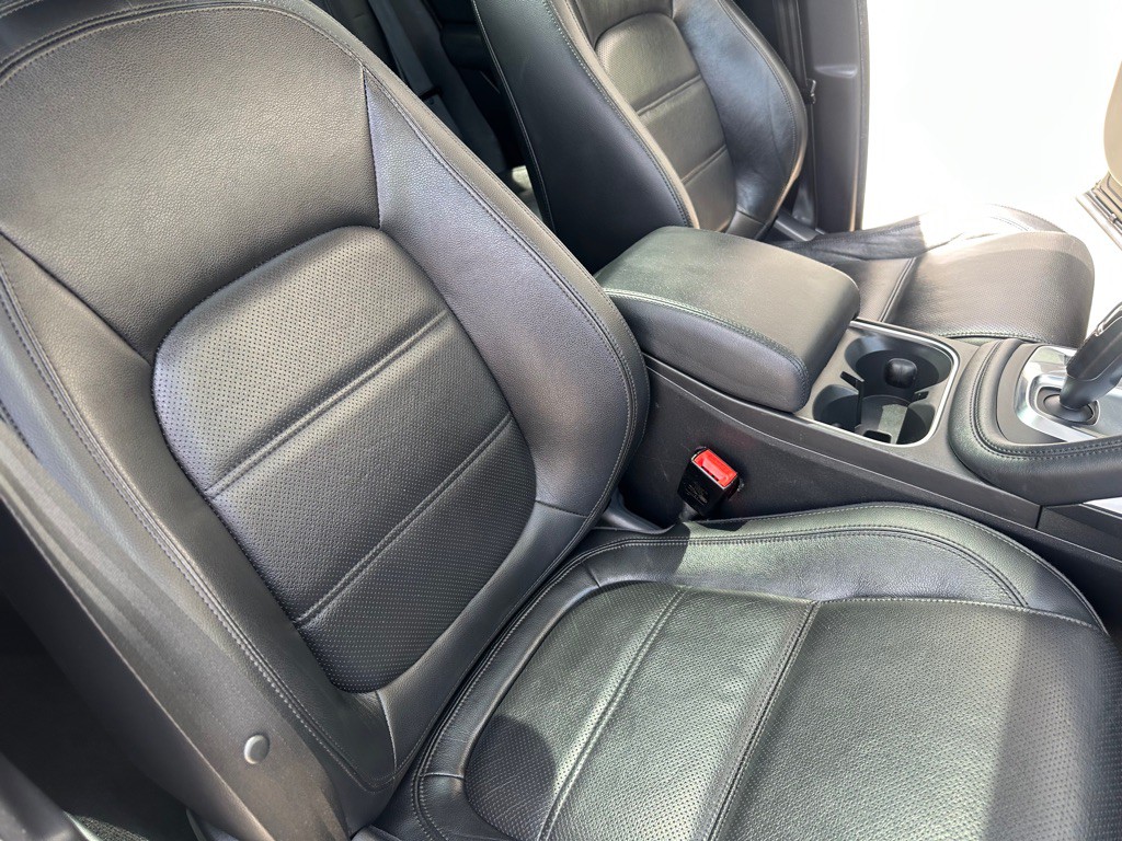 2018 Jaguar E-pace Image 28