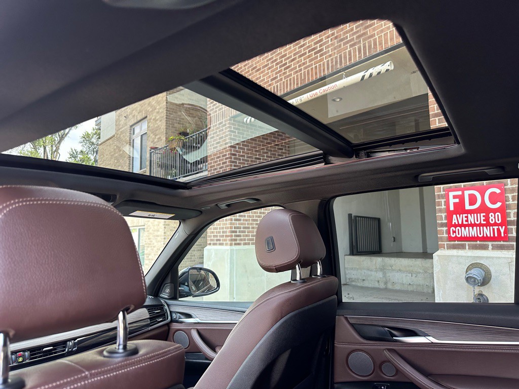 2018 BMW X5 Image 17