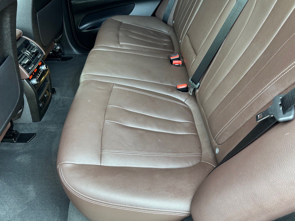 2018 BMW X5 Image 19