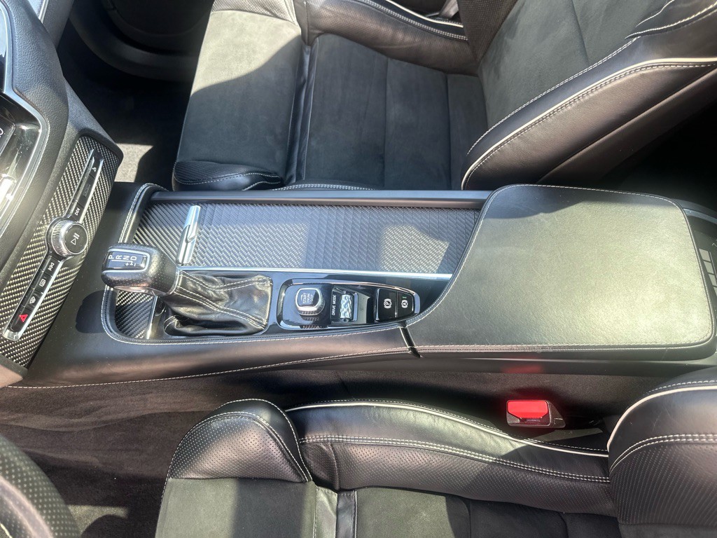 2019 Volvo XC90 Image 14
