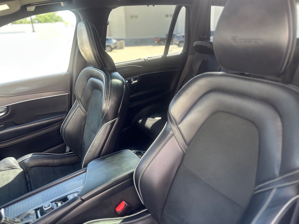 2019 Volvo XC90 Image 16