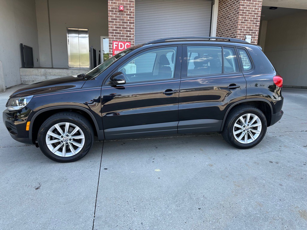 2017 Volkswagen Tiguan Image 4