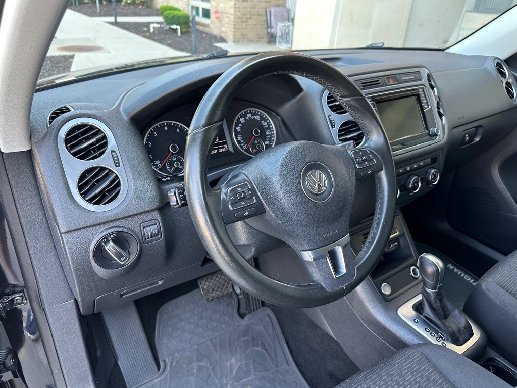 2017 Volkswagen Tiguan Image 10