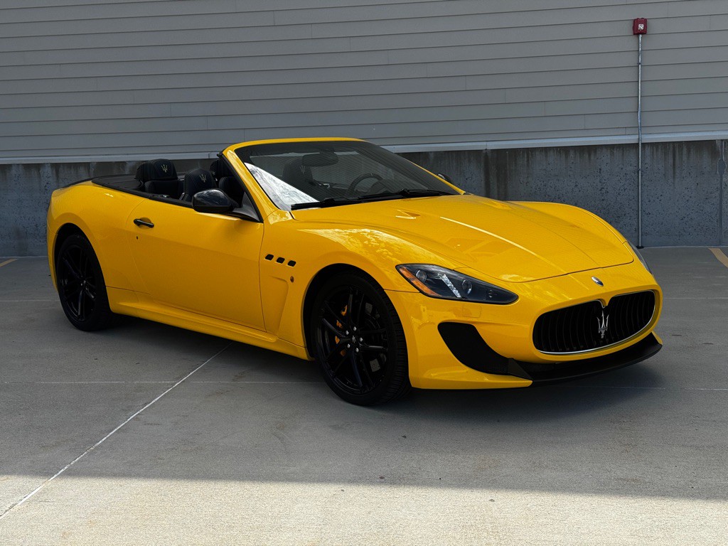 2014 Maserati GranTurismo Image 1