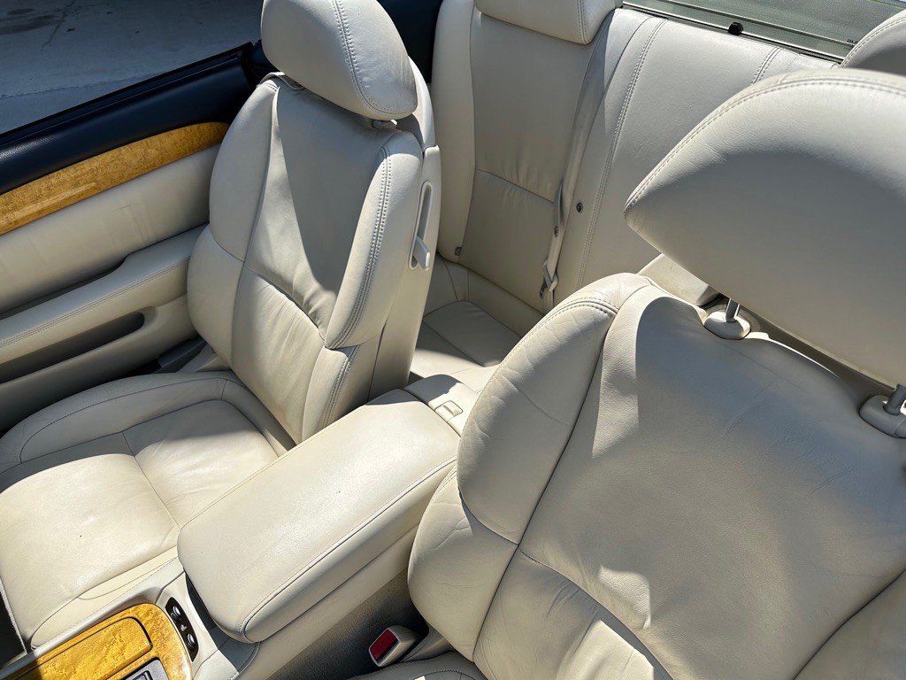2002 Lexus SC Image 14