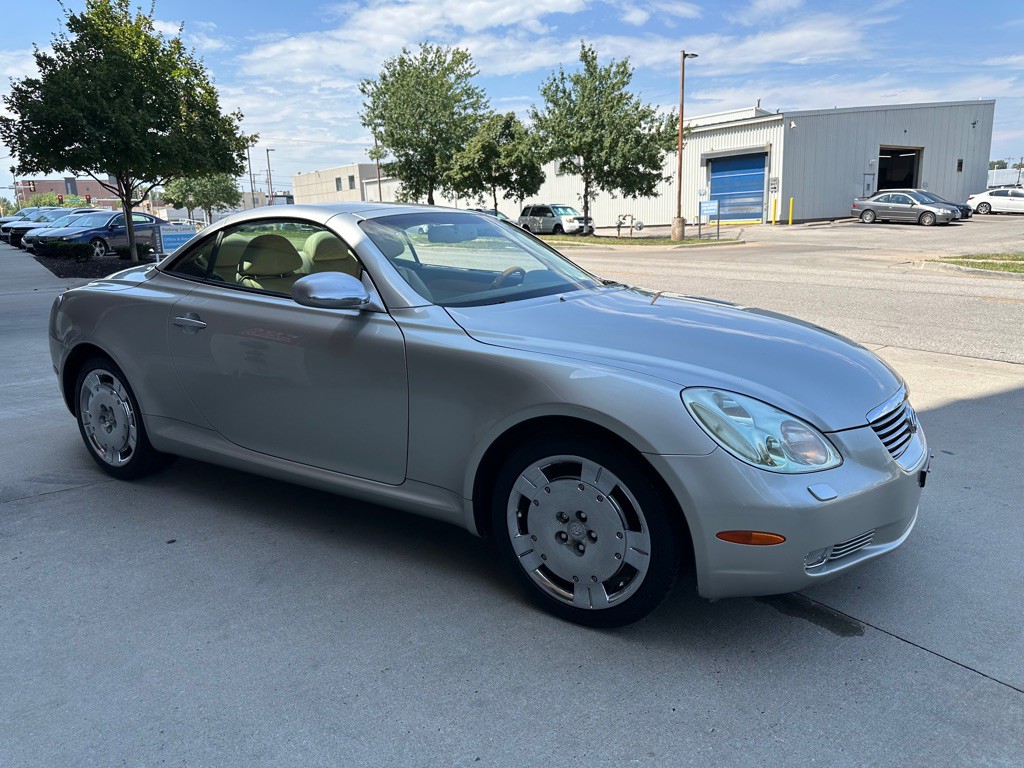 2002 Lexus SC Image 26