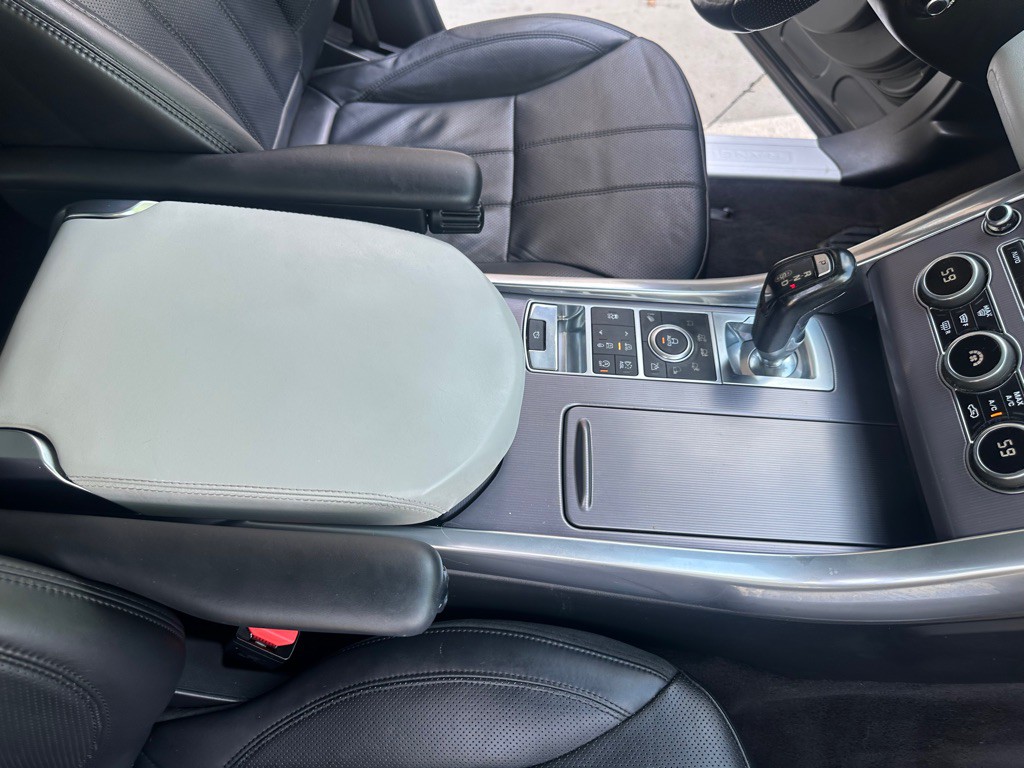 2014 Land Rover Range Rover Sport Image 27