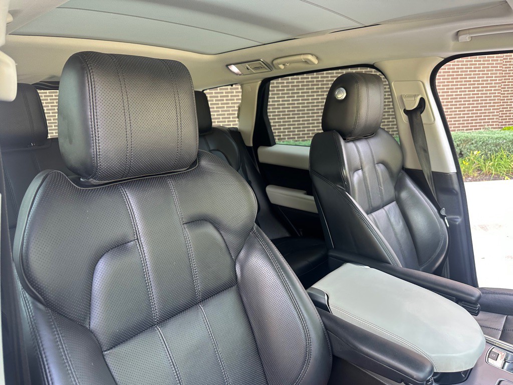 2014 Land Rover Range Rover Sport Image 30