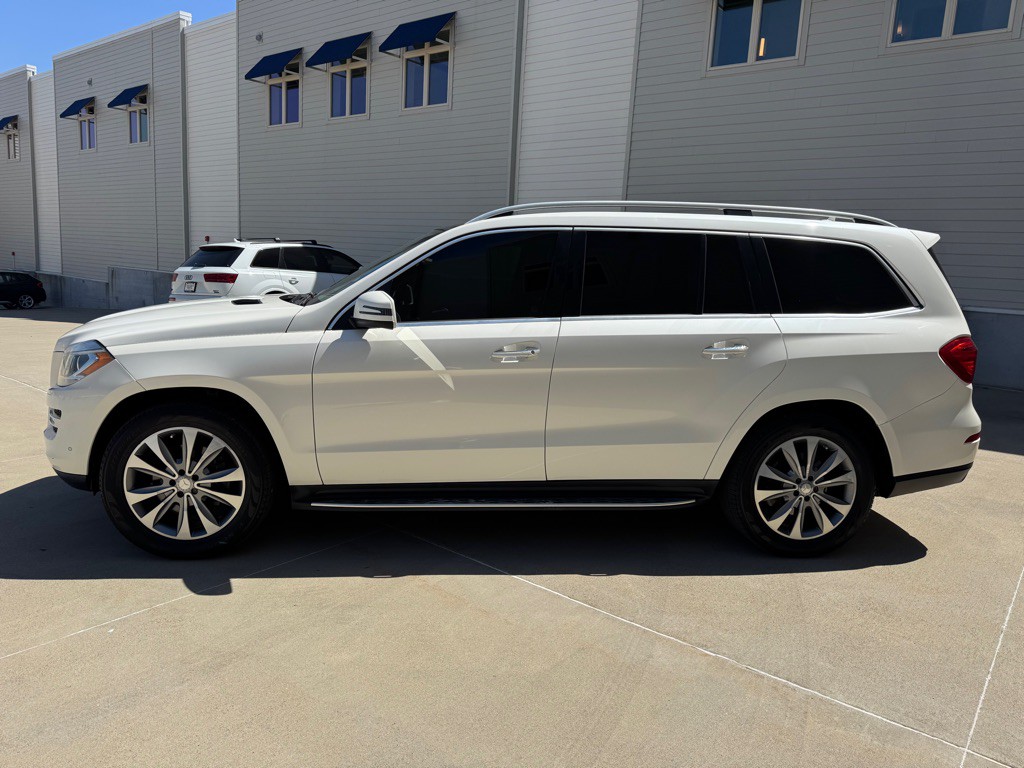 2015 Mercedes-Benz GL-Class Image 6