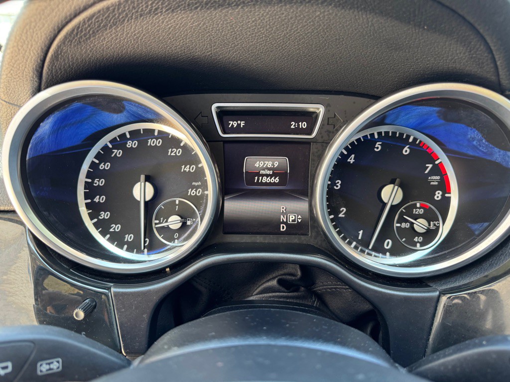 2015 Mercedes-Benz GL-Class Image 14
