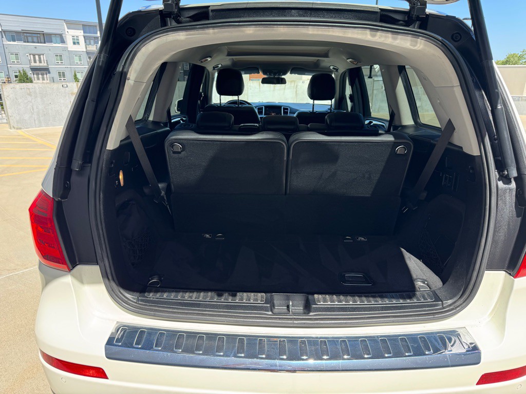 2015 Mercedes-Benz GL-Class Image 26