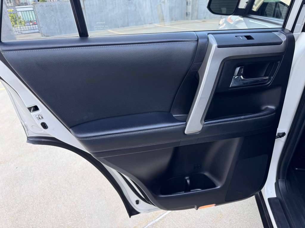2020 Toyota 4Runner Image 21
