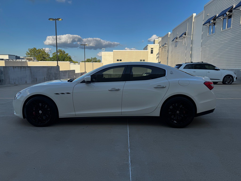 2016 Maserati Ghibli Image 4