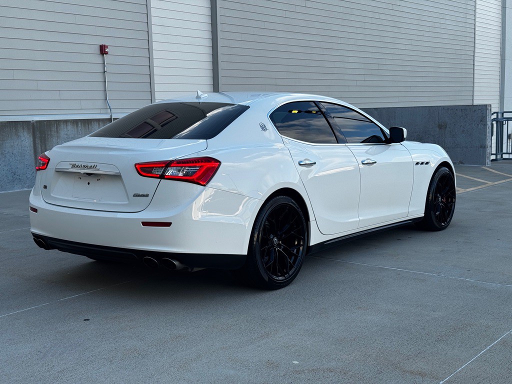 2016 Maserati Ghibli Image 7