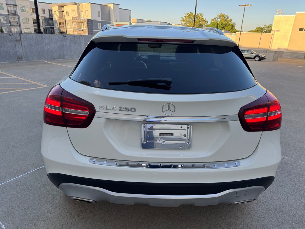 2018 Mercedes-Benz GLA-Class Image 4