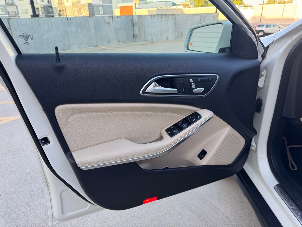 2018 Mercedes-Benz GLA-Class Image 9