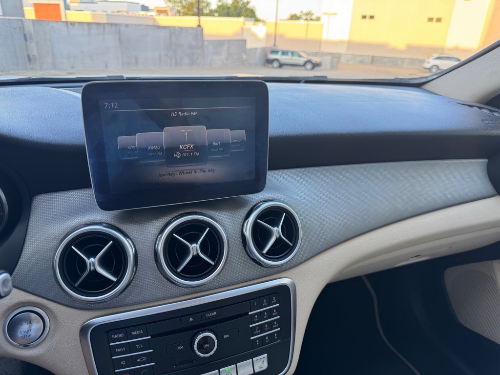 2018 Mercedes-Benz GLA-Class Image 15