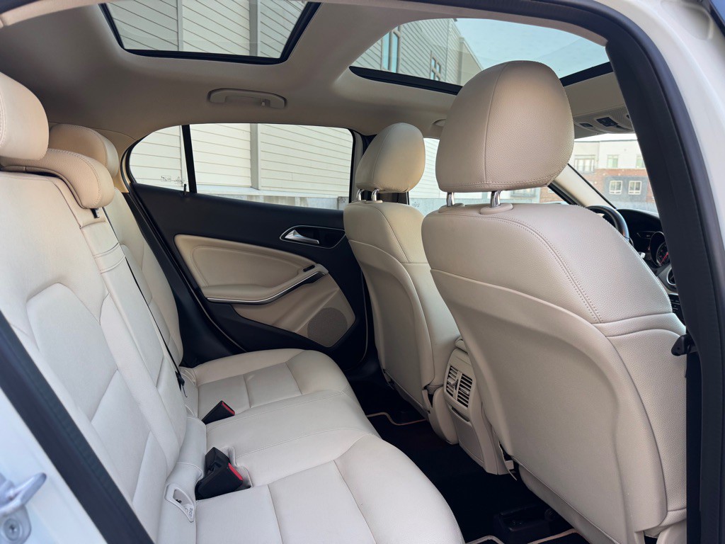 2018 Mercedes-Benz GLA-Class Image 24