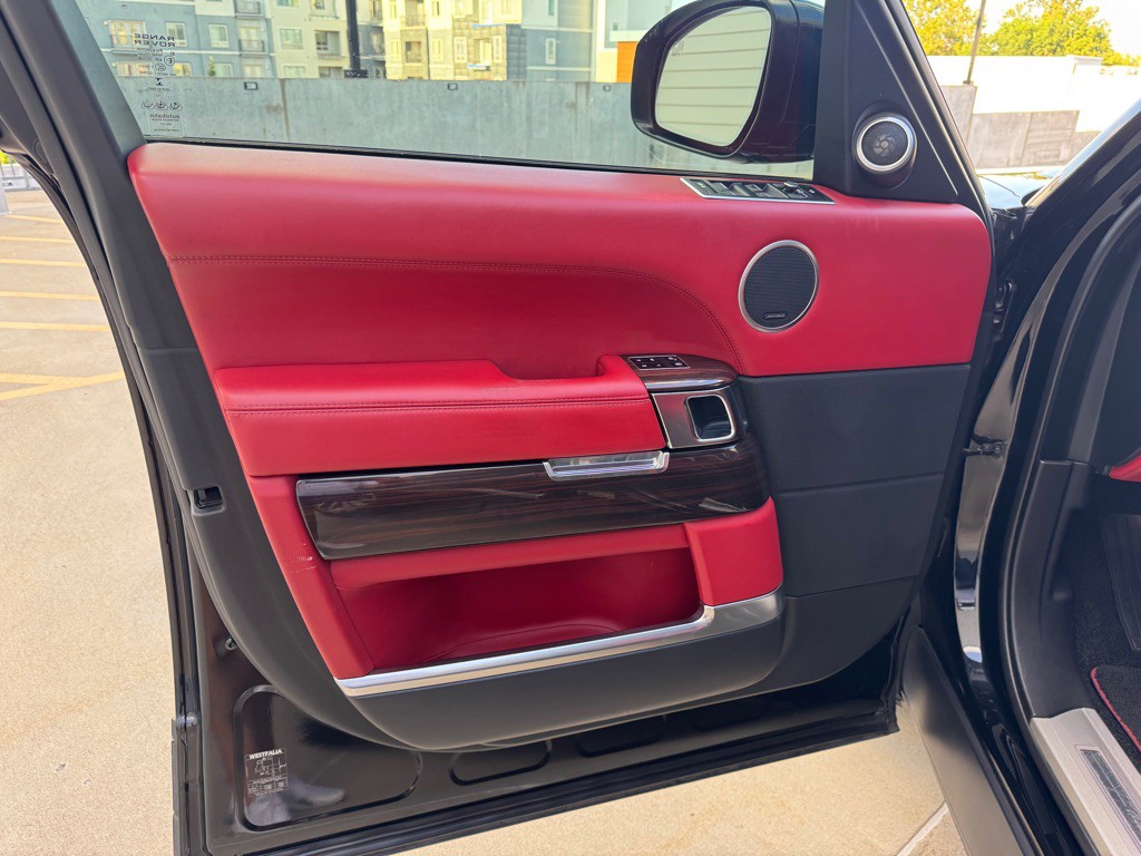 2014 Land Rover Range Rover Image 10