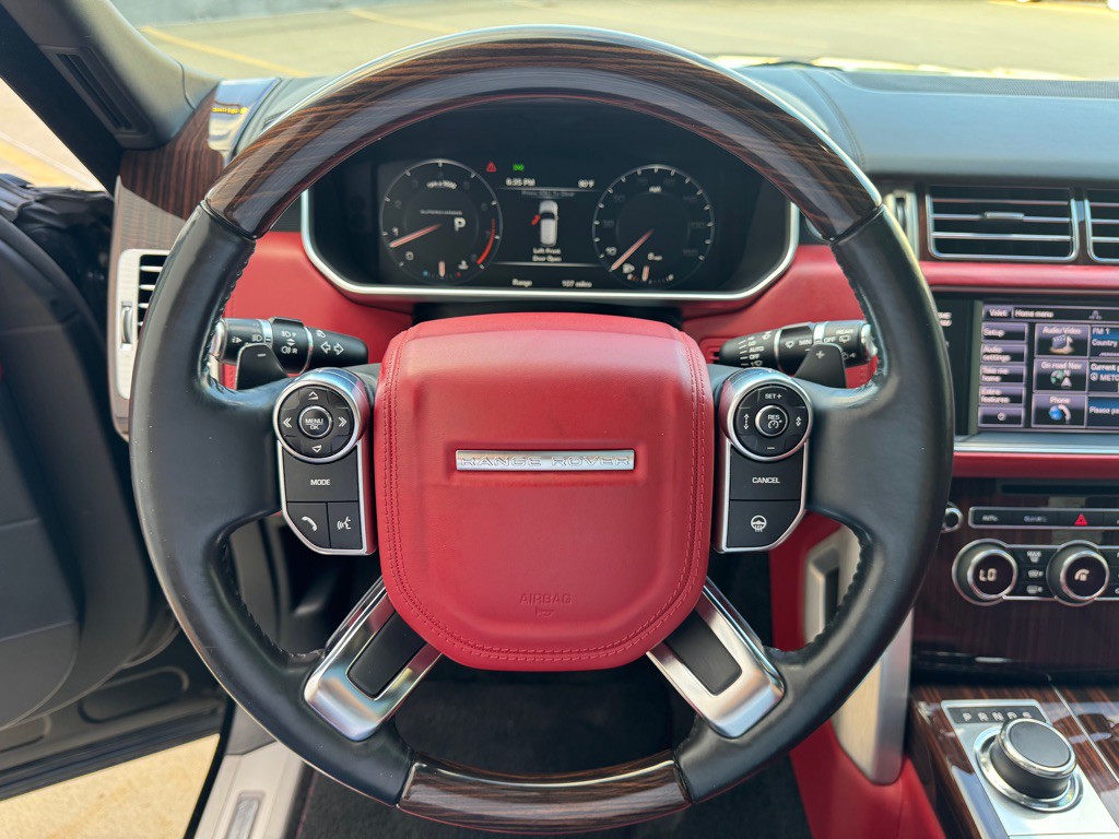 2014 Land Rover Range Rover Image 14
